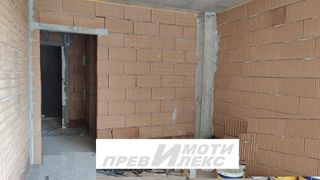 Тристаен Продажби, Пловдив (2)